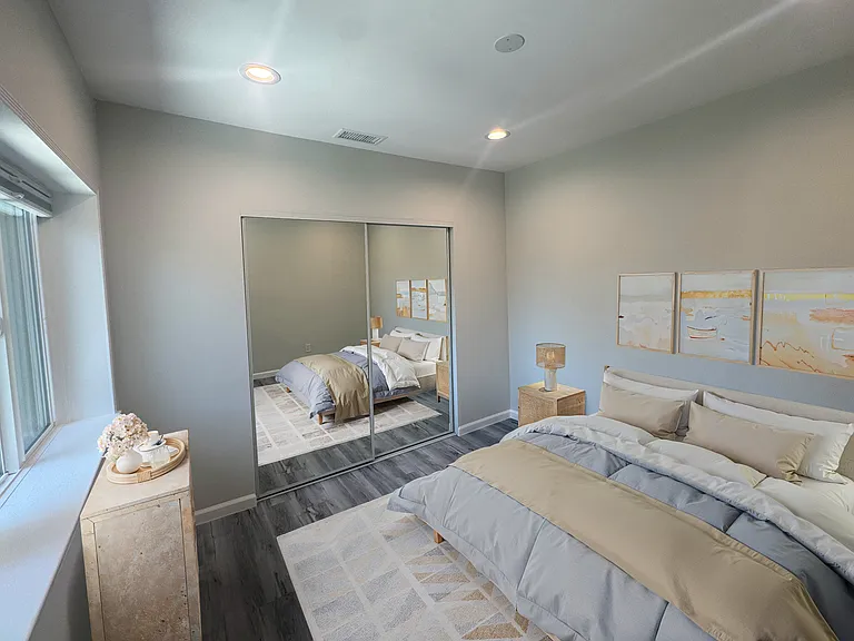 6318 Primrose Ave — Photo 12