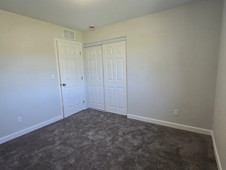1340 Leonard Rd — Photo 10