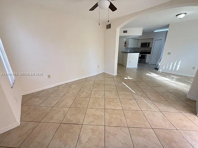 1608 Belmont Ln #1608 — Photo 21