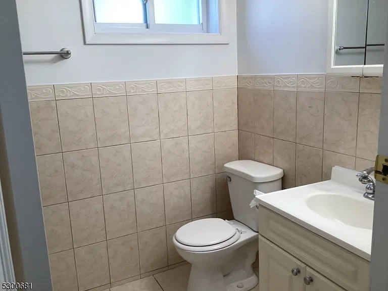 275 Wanaque Ave #1 — Photo 14