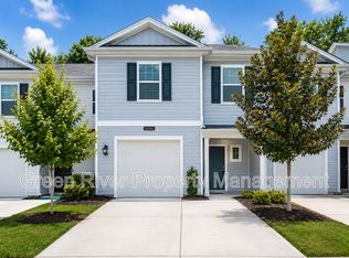 10361 Benson Lake Dr, Jacksonville, FL 32222