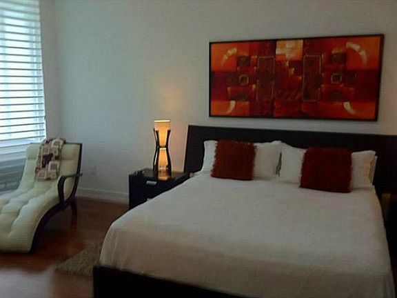 5th image of 16001 Collins Ave APT 1103