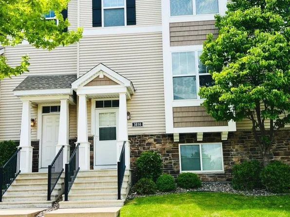 3810 5th St NE, Columbia Heights, MN 55421