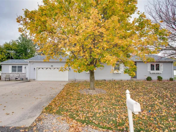 1201 Bertman St, Jerseyville, IL 62052