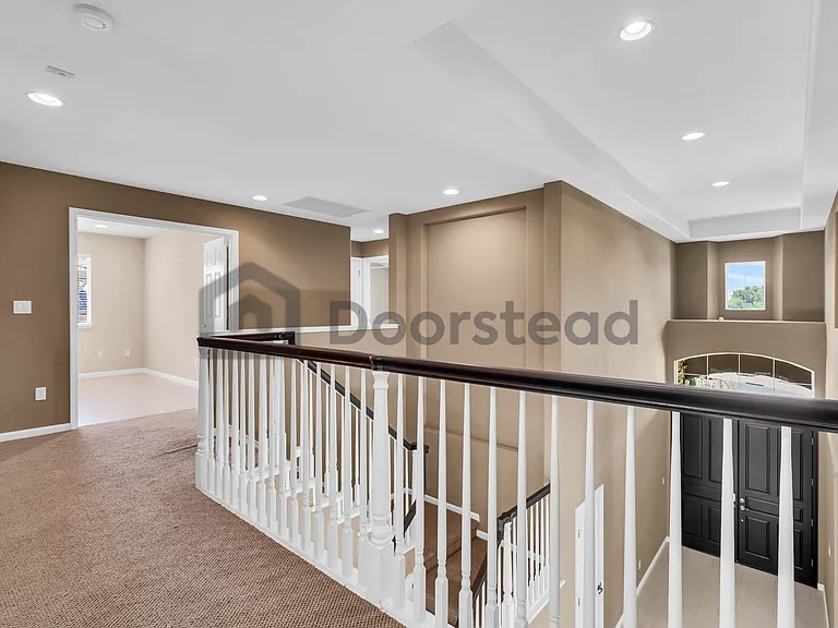 513 Winding Brook Ct — Photo 25