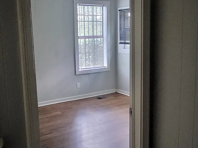 2533 Paden St — Photo 6