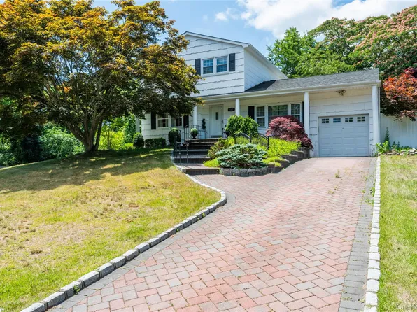 50 Propose Road, Shirley, NY 11967