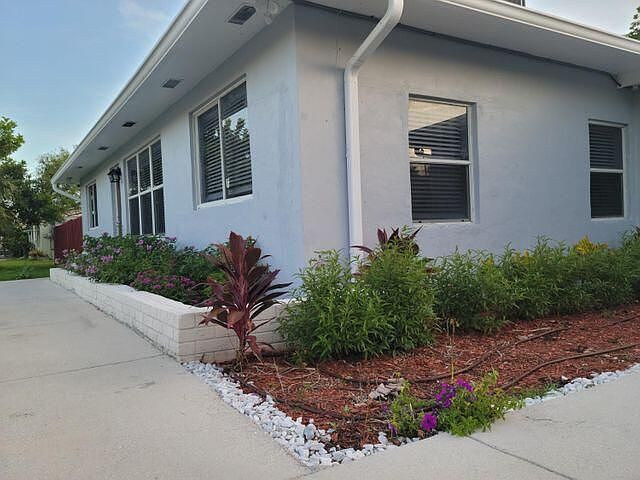 1st image of 8553 Sunset Dr