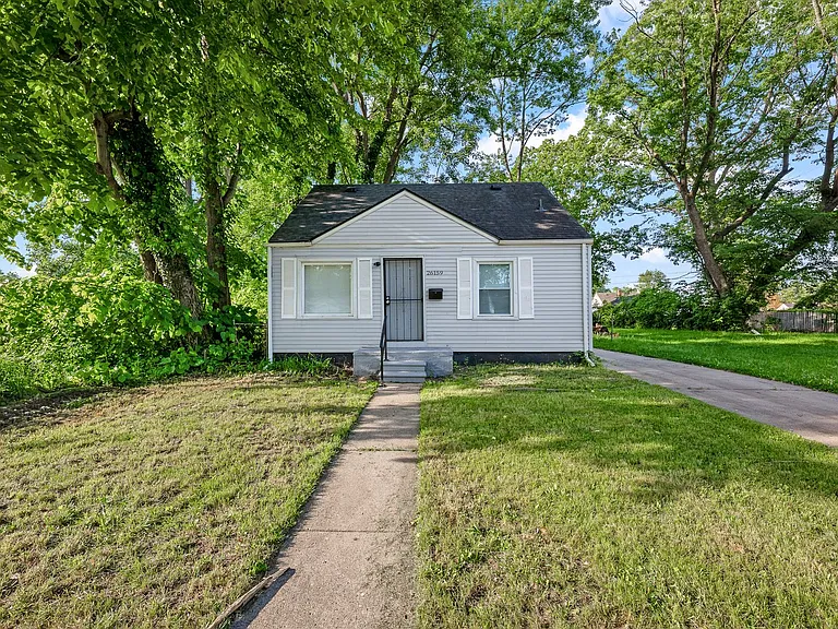 26159 Stanford St — Photo 1