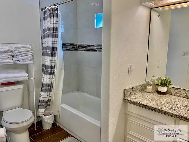 5771 Greenwood Dr #GREAT LOCATION — Photo 12