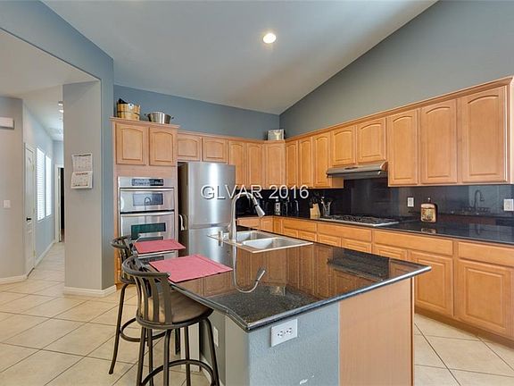 5th image of 8013 Chablis Bay St