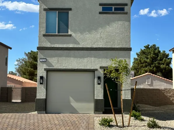 2124 Abrahams St, Las Vegas, NV 89101