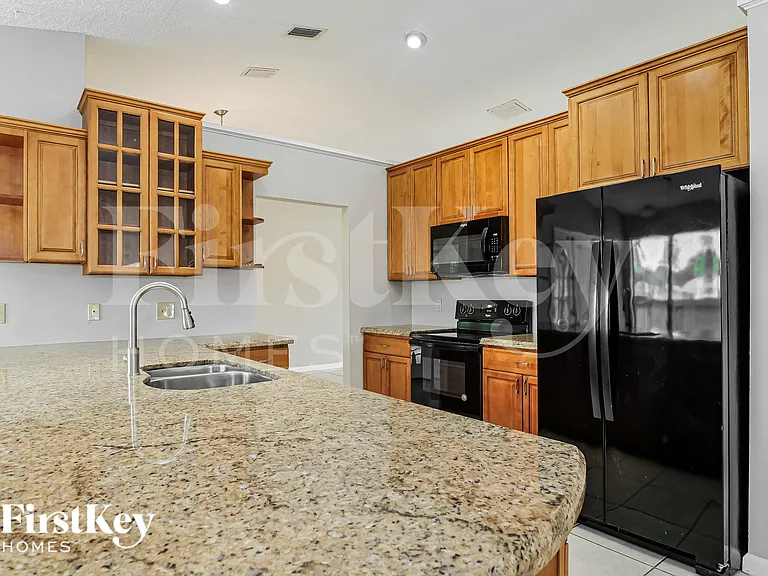 12351 Gingerwood Ln — Photo 9