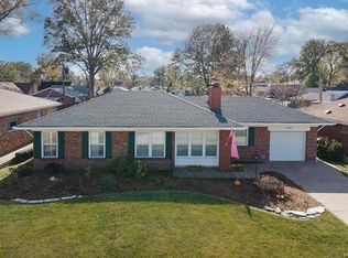 6260 Westway Pl, Saint Louis, MO 63109