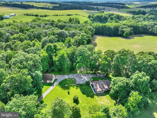 4317 Shaffers Church Rd, Glen Rock, PA 17327