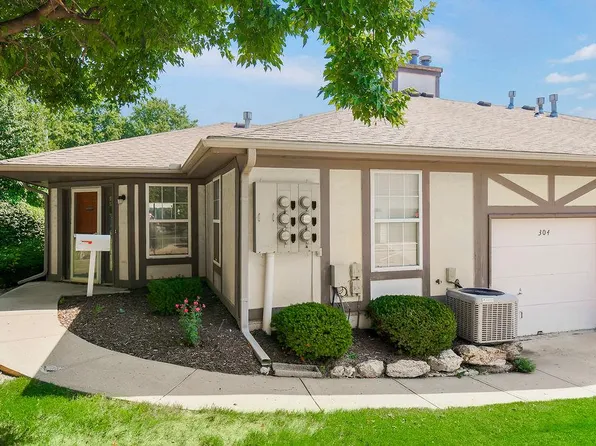 304 E Hansen Ct, Independence, MO 64055