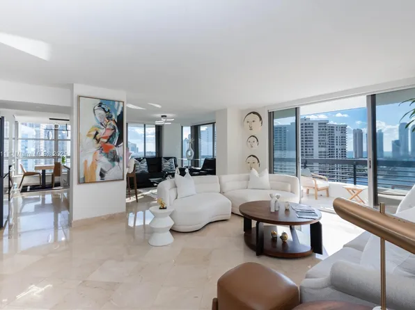 3500 Mystic Pointe Dr APT 2206, Aventura, FL 33180