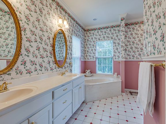 Victorian style master bath
