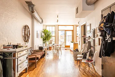 Rented by Smart City Real Estate LLC