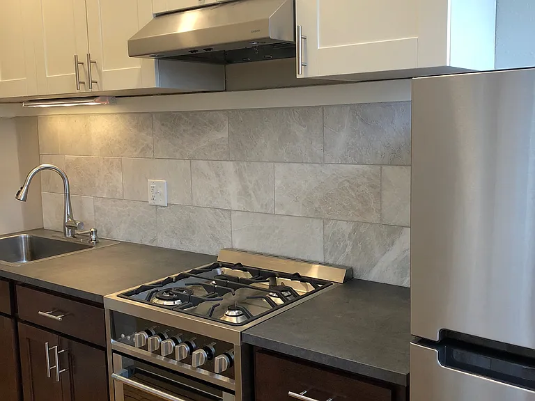 1065 Selby Apartments — Photo 45
