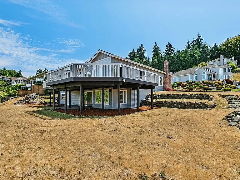 2805 Chambers Bay Dr — Photo 6