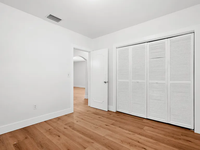 630 SW 62nd Ct #1 — Photo 10