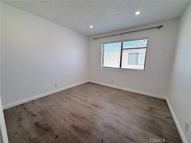 1712 S 6th St #5 — Photo 17