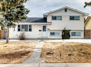 532 W Rundleridge Dr NE, Calgary, AB T1Y 2K7