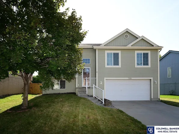 7355 N 77th St, Omaha, NE 68122