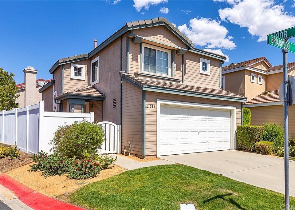 1st image of 31624 Briarwood Pl