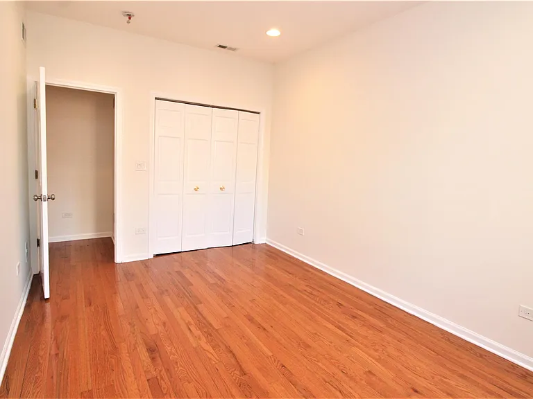 2715 W Thomas St #1 — Photo 7