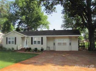 713 Ethel St, Poplar Bluff, MO 63901