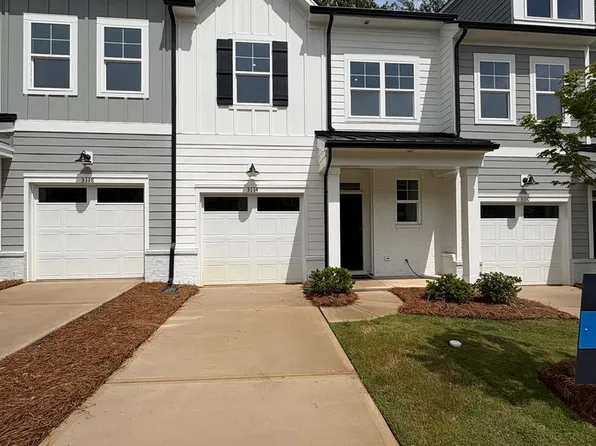 3114 Finchborough Ct, Charlotte, NC 28269