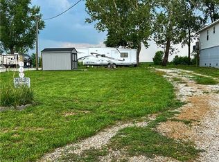 129 Mobile Ln, Craig, MO 64437