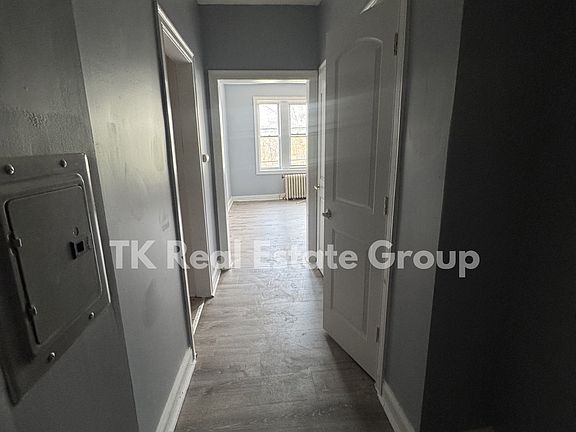 3rd image of 1084 Kennedy Blvd APT 7