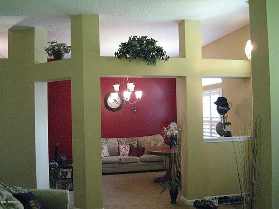 5th image of 147 Sanwick Dr