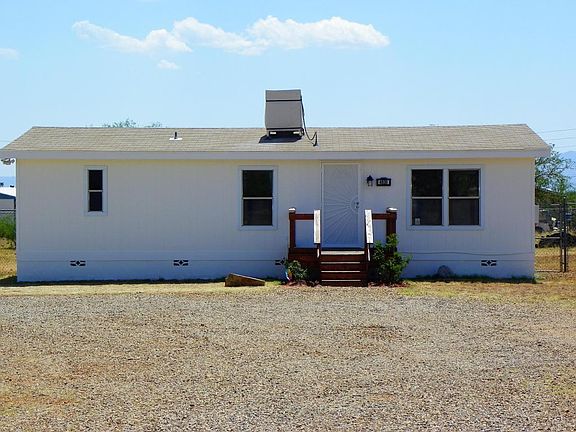 2nd image of 4839 S San Fernando Ave