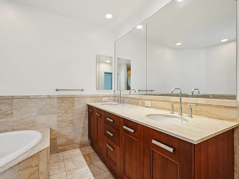8100 River Rd #210A — Photo 27