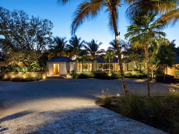 109 S River Rd, Sewalls Point, FL 34996