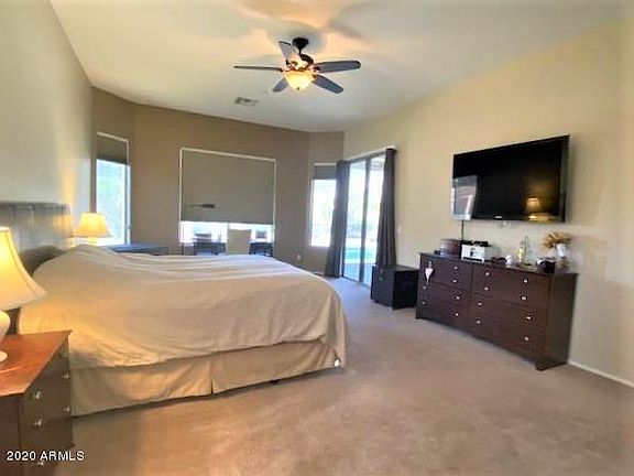 4th image of 1422 N Harper Cir