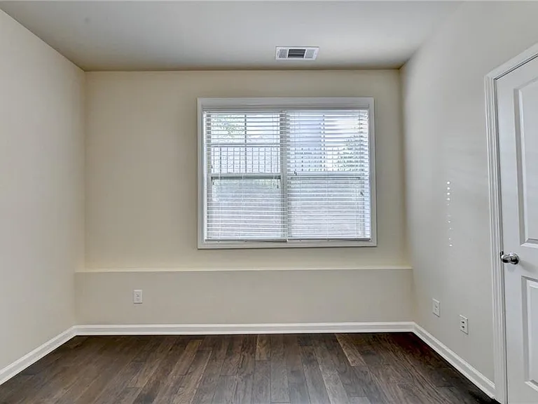 4307 Tacoma Trce — Photo 46