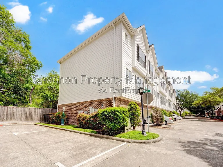 9200 Westheimer Rd #705 — Photo 23