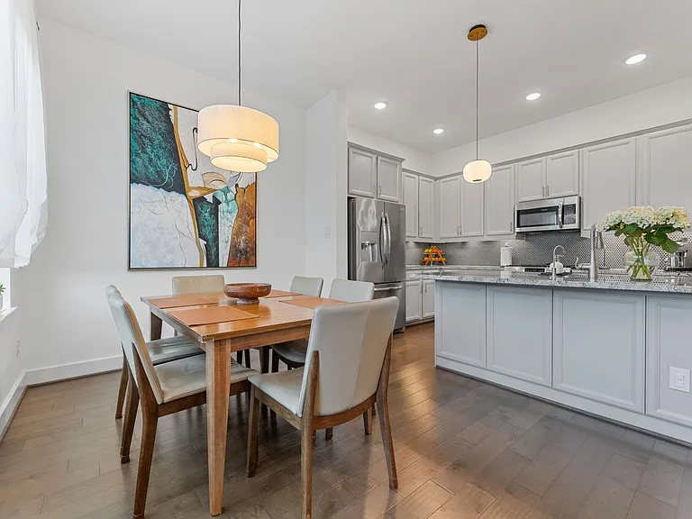 10930 Brambling Wood Dr — Photo 10