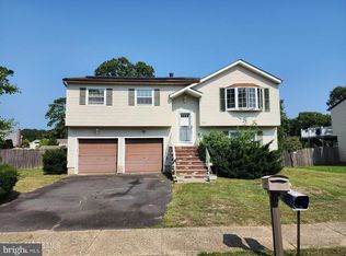 326 Emberly Rd, Brick, NJ 08723