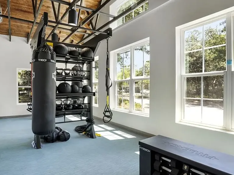 24-hour private Gym