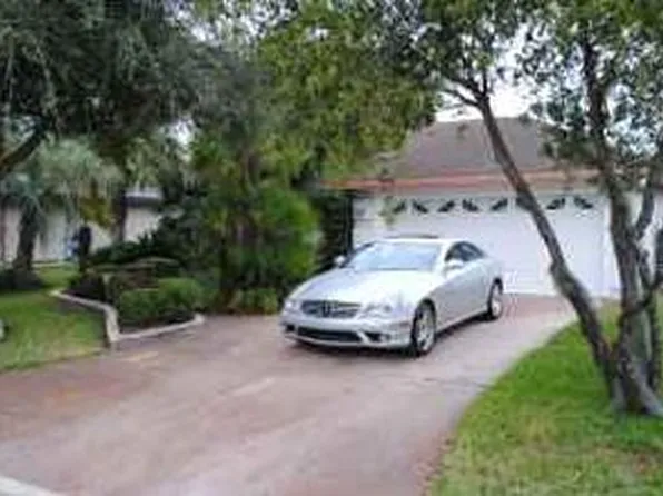 12639 Ashmore Green Dr S, Jacksonville, FL 32246