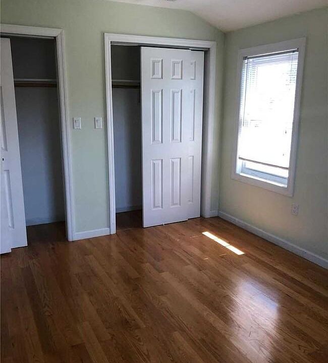 2nd image of 1135-34 Coolidge Ave #3