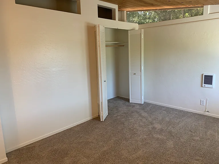 2542 Crescent Ave — Photo 27