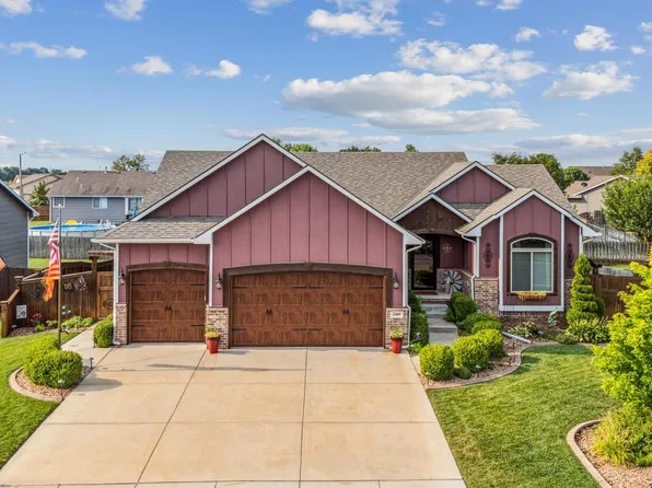 2409 E Dory St, Goddard, KS 67052