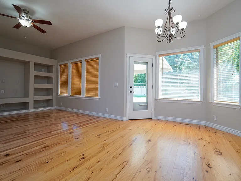 2511 W Teano Dr — Photo 15